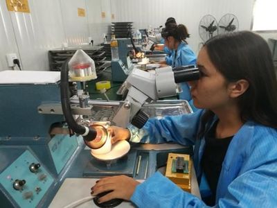 授人與漁:喀什深圳產業園--勞動密集型產業解決喀什地區就業問題