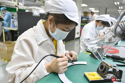 東莞市企業(yè)開足馬力抓生產(chǎn)